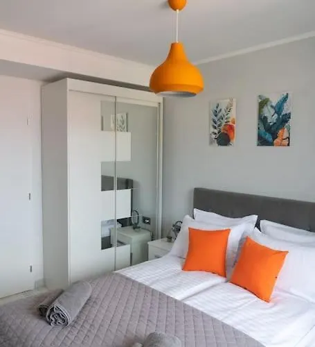 Balkan Tower-rest * Gabrovo